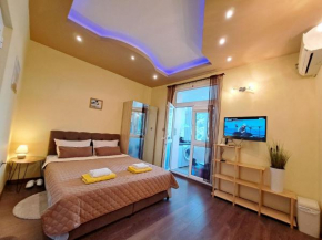 Sea Vibes Studio - Free Public Parking, WiFi, Cable & Smart TV, 0,9 km to beach